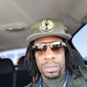 Meet your Posher, Omar